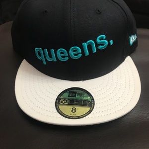 queens fitted hat